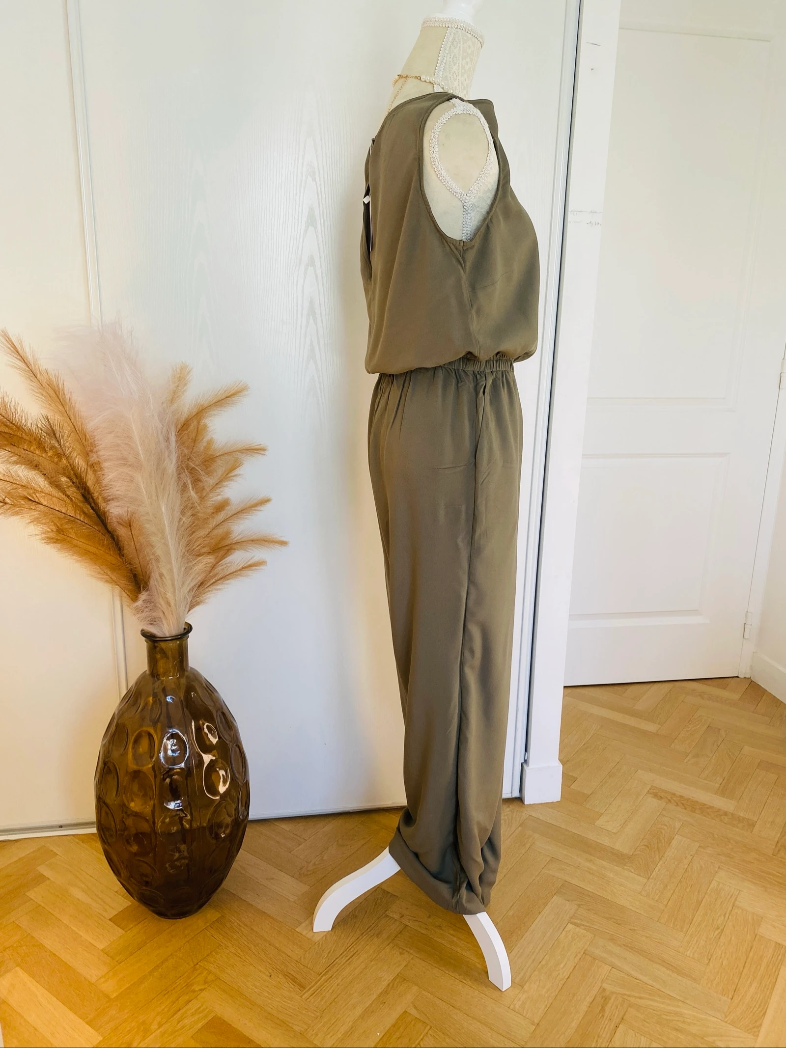 Macacão cáqui Lascana - Elegância e fluidez – photo 3